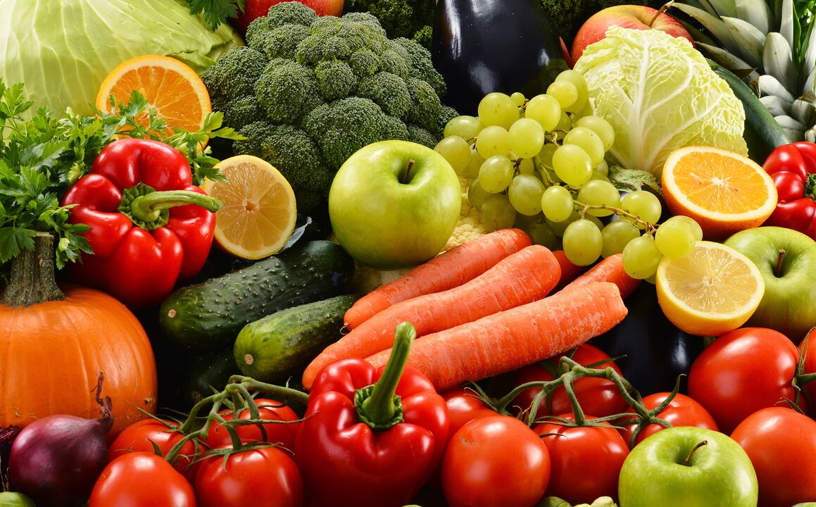If cystitis worsens, the menu should include fresh fruits and vegetables